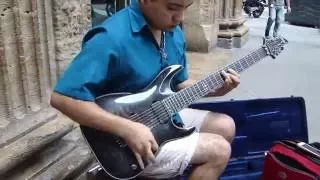 Amazing guitar performance on the street