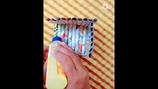 How to make a pen holder from waste paper // Newspaper pen stand // Newspaper crafts