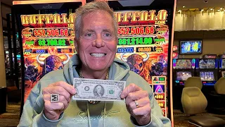 Playing $100 Slots At A Legendary Vegas Casino Before It Closes Forever!