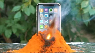 iPhone XR’yi Kimyasal Yanardağ Lavının İçine Attık! (Acımadık #10)
