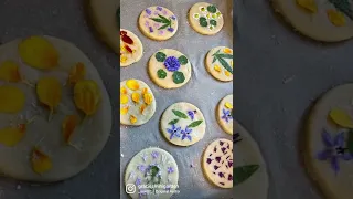 Shortbread Cookies with Orange and Lime Zest Topped with Edible Flowers 🌸🌼🌱 #shorts