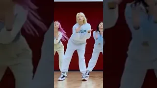 TWICE - ALCOHOL FREE / JEONGYEON DETAILED FOCUS /  DANCE PRACTICE / MIRRORED / HD