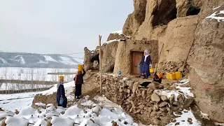 Live in a Cave in Coldest Winter | Afghanistan