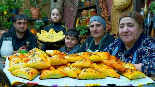 FAMILY LIFE IN THE VILLAGE | GRANDMA NAILA IS COOKING STUNNED ROLLS WITH MEAT AND WALNUTS