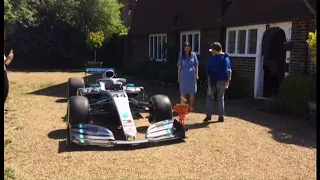 5-year-old fan gets this from Lewis Hamilton (UK) - Sky News - 13th May 2019