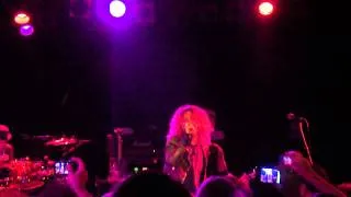 Camp Freddy with Linda Perry - Creep - Roxy on 12/9/11