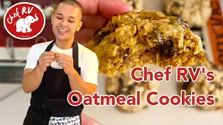 EASY HOLIDAY OATMEAL COOKIES