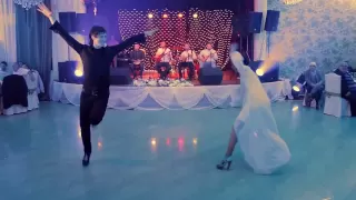 GEORGIANS dance GREAT at Georgian wedding