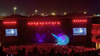 221128 BRUNO MARS Leave the Door Open with singing crowd | BAHRAIN TOUR 2022