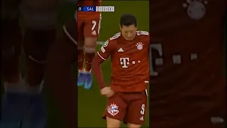 Lewy's Hatrick 😍 #football #goals #ytshorts #ucl #bayernmunich #lewandowski #salzburg #hatrick