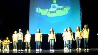 José Max León -Festival  Artístico- "Yellow Submarine"