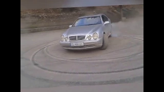 MB CLK 430 AMG Donats Drift Burnout