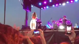 Selena Gomez Slow Down part 1 at Macy's 4th of July Spectacular