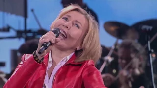 Ольга КОРМУХИНА - ПАДАЮ В НЕБО | День Пограничника, HD, 29.05.2016