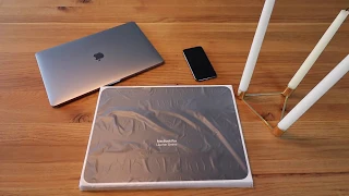 NEW Apple Leather Sleeve for MacBook Pro - Unbox and review
