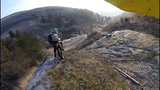 Idiots on enduro’s Wales free riding Beta 300rr. Winter ride out in -7 Snow ice skids wheelies. Hard