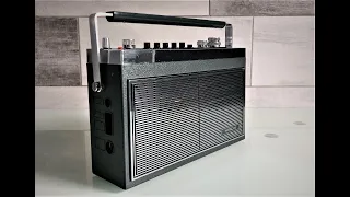 Hitachi KH-1290H radio (made in Japan, circa 1970)