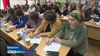 В КЧГУ прошел международный тотальный диктант на языках Карачаево-Черкесии