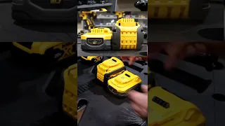 Dewalt Powerstack 5ah vs Flexvolt 6ah Battery | Visual Comparison #shorts