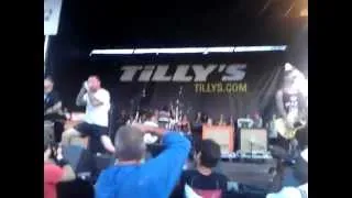 Senses Fail - Bonecrusher/Calling All Cars @ Warped Tour '12