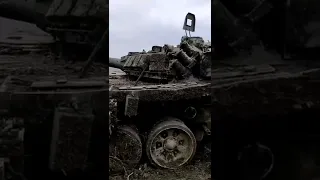 Russian tank hit by a javelin  missile #shorts