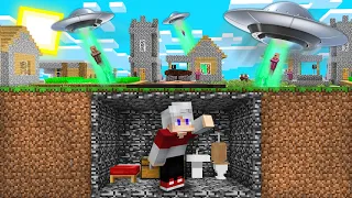 КАК МНЕ ПЕРЕЖИТЬ АТАКУ НЛО В МАЙНКРАФТ 100% Троллинг Ловушка Minecraft