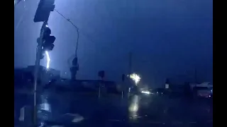 Aussiecams - Lightning strikes ⚡️Carls jr captured on dash cam KILBURN SA