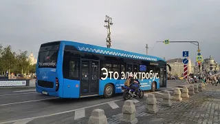 Public transport in centre of Moscow / Общественный траснспорт в центре Москвы.