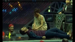 RAGHAV sing song for SHAKTHI , romance and comedy latest...Raghav Juyal full Comedy Dance Plus