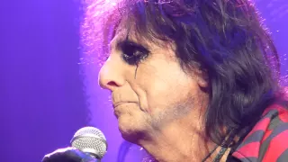 Alice Cooper "No More Mr.Nice Guy" St.Paul,Mn 8/5/15 HD