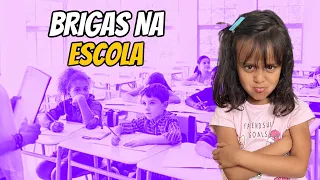 A PRIMEIRA BRIGA DA LARA NA ESCOLA: E AGORA, O QUE A MAMÃE FAZ PARA AJUDA-LA? - Familia da Rê