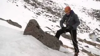 Direct belay using a single rock anchor