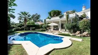 Modern villa 300 meters from the beach in Los Monteros Marbella