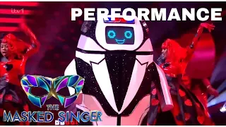 Air Fryer sings “I’m Outta Love” by Anastacia | The Masked Singer UK | Season 5