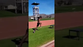 This Guy Is Literally Flying! (Tik Tok omargooddness)
