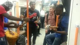 Super random talented freestyle singing and rapping on London underground