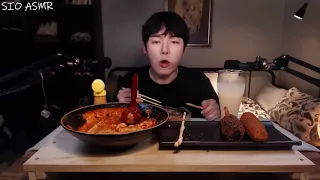 ASMR Mukbang  HOT! Tteok bokki &hotdog 엽기떡볶이의 엽기오뎅 & 명량핫도그 4가지맛 먹방 ! 리얼사운드  からい トッポッキ