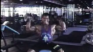 Lee Labrada entrenamiento parte 2