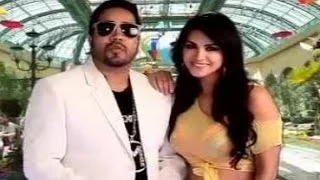 Sunny Leone And Mika Singh Hot Performance