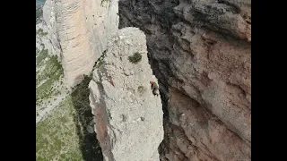 Normal del Puro 220m/6b (Mallos de Riglos) a vista de águila EMMOE EMHM