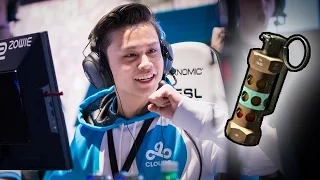 Stewie2k Knows his FLASHES