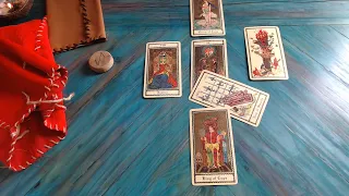 Tarot dla Bliźniąt na kwiecień 2023 - 'Wyzbywasz się lęku’