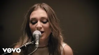 Daya - Sit Still, Look Pretty (Live Acoustic)