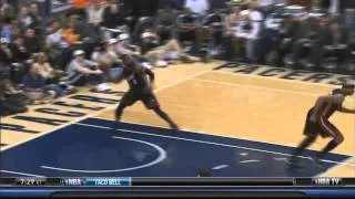 Dwyane Wade 90 foot alley-oop to LeBron vs Pacers [REPLAY]