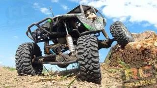 RC ADVENTURES - Axial Wraith - Bashing, Rock Crawling, & Smashing the Trail