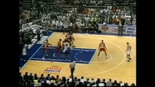 Hakeem Olajuwon blocks