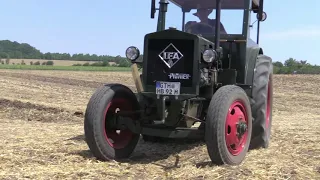 Traktortreffen Aspach 2018 - IFA Pionier beim Pflügen