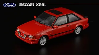 Прохладный хэтч Ford Escort XR3i Mk IV 1990 • Vanguards • Автомобили 1980-х в масштабе 1:43