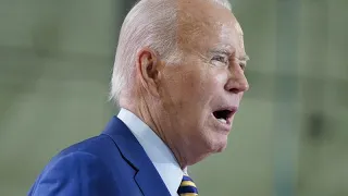 Joe Biden a approuvé la livraison des armes à sous-munitions à Kyiv, annonce le Washington Post