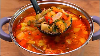 Super vitamin, fat burning soup! Losing weight quickly is easy! Eat and lose weight! Healthy diet.